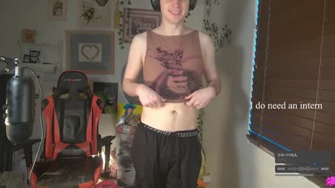 Snapshot of cokia_ chatting on January 7, 2025, 11:45 pm Cokia online show from January 7, 2025, 11:45 pm