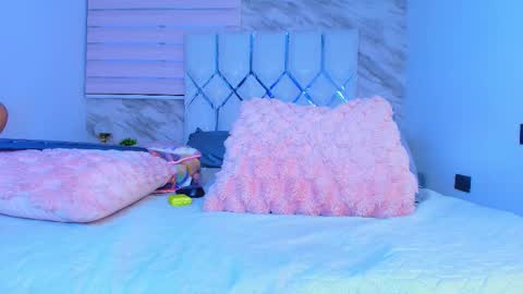 colett online show from February 14, 2026, 12:13 pm