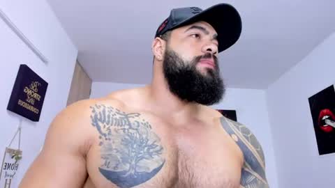 Snapshot of college_muscle_ass chatting on July 21, 2026, 11:01 am college_muscle_ass online show from July 21, 2026, 11:01 am