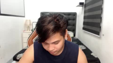 Snapshot of college_thai88 chatting on January 8, 2025, 12:26 pm Victor Grey online show from January 8, 2025, 12:26 pm