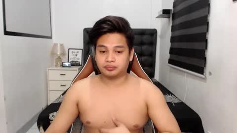 Snapshot of college_thai88 chatting on January 13, 2025, 9:19 am Victor Grey online show from January 13, 2025, 9:19 am