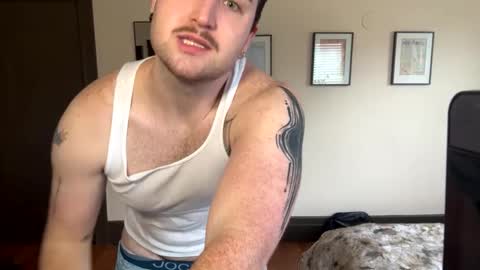 collegeboy417 online show from February 6, 2025, 10:21 pm