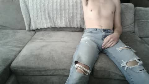 Snapshot of collegebroa chatting on October 9, 2025, 8:18 pm collegebroa online show from October 9, 2025, 8:18 pm