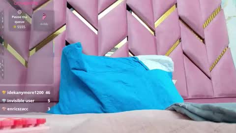 Snapshot of collegepawglovedaddy chatting on November 10, 2025, 12:20 am MEGAN online show from November 10, 2025, 12:20 am