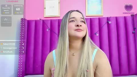 Snapshot of collegepawglovedaddy chatting on December 3, 2025, 8:07 pm MEGAN online show from December 3, 2025, 8:07 pm