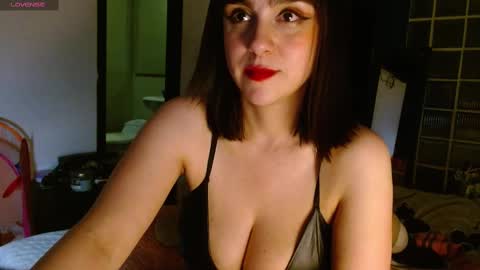 Snapshot of collette_beaufoy chatting on February 11, 2025, 6:19 am Collette online show from February 11, 2025, 6:19 am
