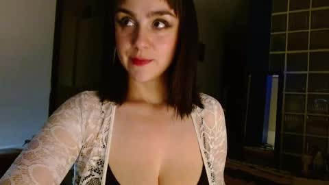 Snapshot of collette_beaufoy chatting on March 10, 2025, 1:12 am Collette online show from March 10, 2025, 1:12 am
