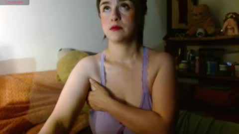 Snapshot of collette_beaufoy chatting on October 18, 2025, 5:54 am Collette online show from October 18, 2025, 5:54 am