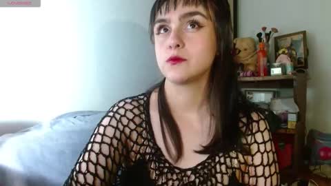 Collette online show from October 21, 2025, 7:20 am