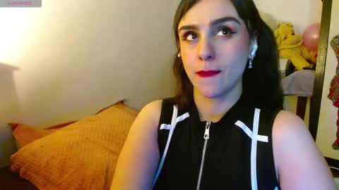 Collette online show from December 21, 2025, 8:10 am