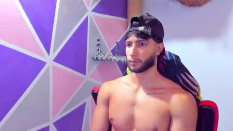 Snapshot of collins_emmett chatting on February 21, 2026, 11:00 am EMMETT COLLINS online show from February 21, 2026, 11:00 am