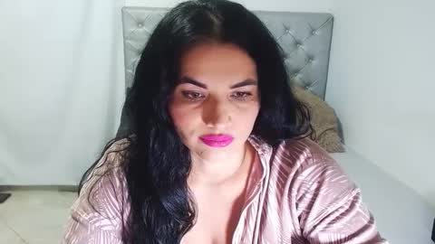 viviana online show from September 25, 2025, 4:00 pm