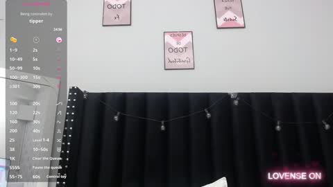 Snapshot of colombia_mommy_ chatting on December 23, 2024, 12:30 pm  GRETCHEN  online show from December 23, 2024, 12:30 pm