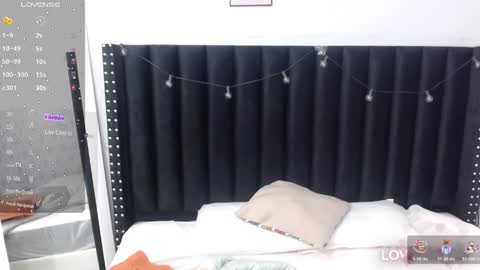 Snapshot of colombia_mommy_ chatting on January 5, 2025, 12:31 pm  GRETCHEN  online show from January 5, 2025, 12:31 pm