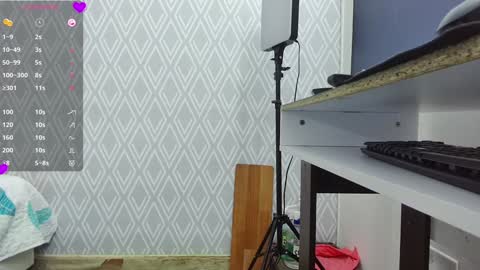 Snapshot of colombia_mommy_ chatting on February 6, 2025, 12:16 pm  GRETCHEN  online show from February 6, 2025, 12:16 pm