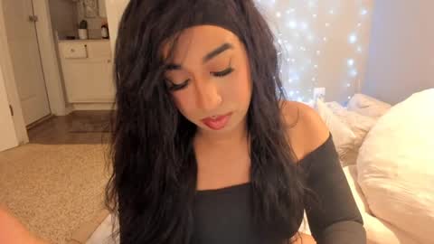    ........ Instagram  Lorysexys online show from May 15, 2026, 8:10 am