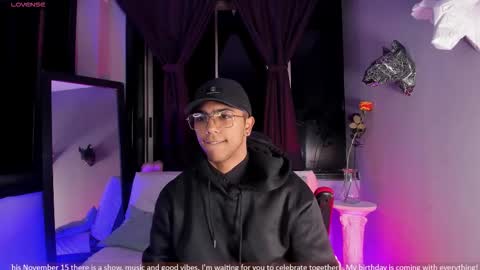 colstorw_ online show from November 12, 2025, 10:15 am