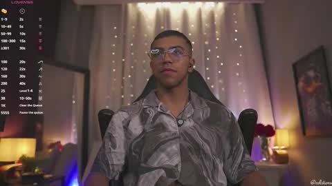 colstorw_ online show from February 21, 2026, 10:49 am