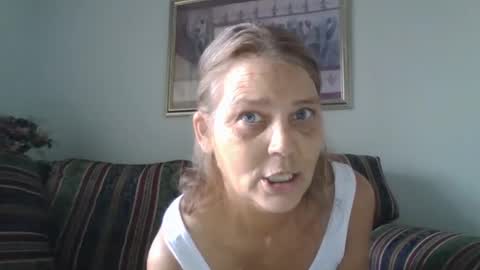 Snapshot of comebackpussy chatting on October 27, 2025, 6:12 pm comeback pussy online show from October 27, 2025, 6:12 pm