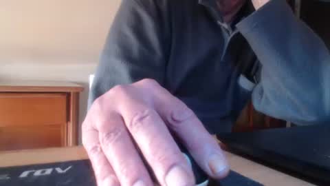 comemivuoi2 online show from March 16, 2026, 5:44 am