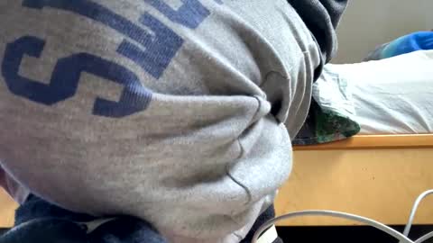 Snapshot of comobailamioso chatting on February 4, 2025, 9:17 am comobailamioso online show from February 4, 2025, 9:17 am