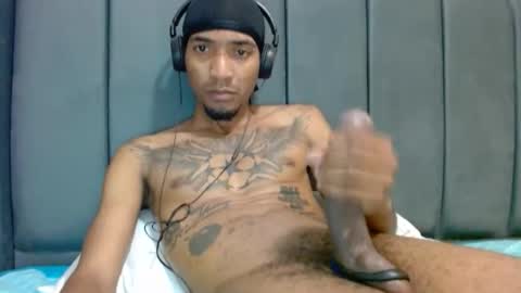 Snapshot of comoseria1927realg4life chatting on March 31, 2026, 3:08 am comoseria1927realg4life online show from March 31, 2026, 3:08 am