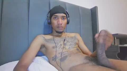 Snapshot of comoseria1927realg4life chatting on April 29, 2026, 5:00 am comoseria1927realg4life online show from April 29, 2026, 5:00 am