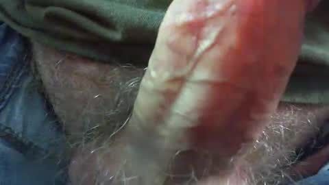 comox online show from October 12, 2025, 4:00 am