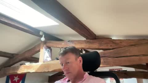 compay69 online show from February 8, 2026, 12:41 pm