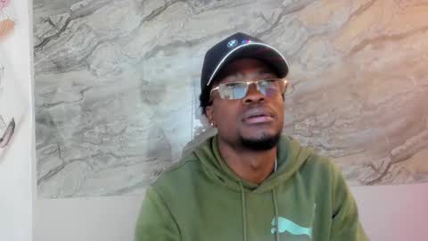 COMPTON online show from October 27, 2025, 3:43 am