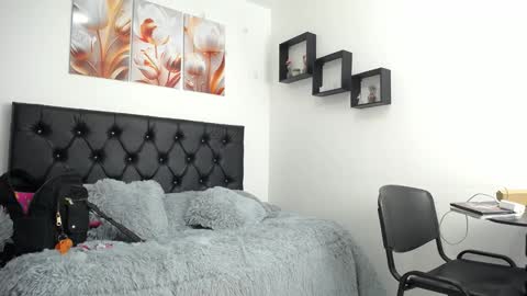 conni_f00x online show from January 17, 2025, 1:57 am