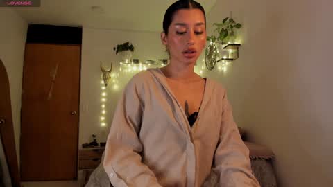 Snapshot of connie_deep chatting on January 13, 2025, 10:47 am connie online show from January 13, 2025, 10:47 am