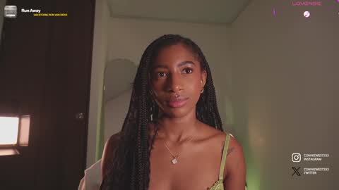   independent model online show from December 25, 2024, 8:50 pm