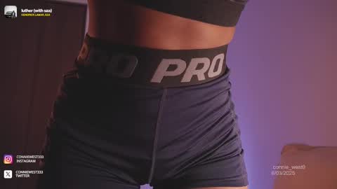   independent model online show from March 6, 2025, 9:31 pm