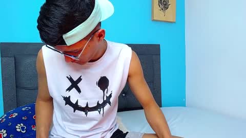 Snapshot of connor_garrett chatting on December 12, 2024, 12:38 am Connor online show from December 12, 2024, 12:38 am