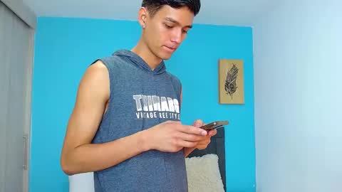 Snapshot of connor_garrett chatting on February 10, 2025, 8:21 pm Connor online show from February 10, 2025, 8:21 pm