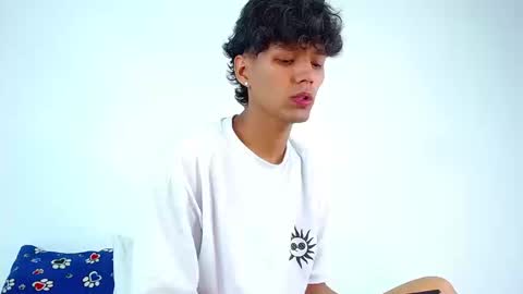 Snapshot of connor_garrett chatting on September 13, 2025, 10:53 pm Connor online show from September 13, 2025, 10:53 pm