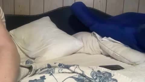 conortho96 online show from December 22, 2024, 8:05 am