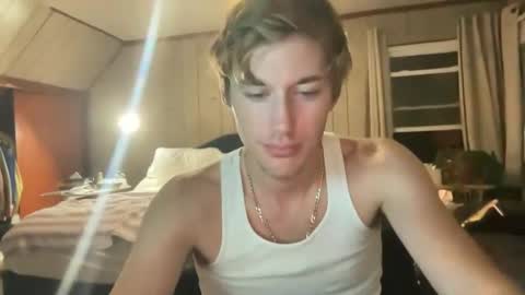 conortho96 online show from October 5, 2025, 6:23 am