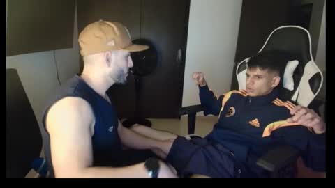 Snapshot of conradgrayson78 chatting on November 6, 2025, 12:22 am conradgrayson78 leonandresough online show from November 6, 2025, 12:22 am