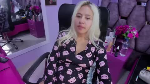 Constans online show from December 10, 2024, 11:19 pm