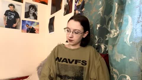 Snapshot of consuelamcelwaine chatting on March 17, 2026, 2:42 pm consuelamcelwaine online show from March 17, 2026, 2:42 pm