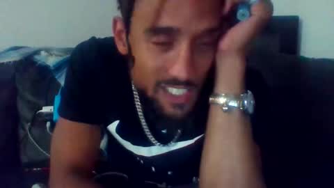 convertibl online show from October 31, 2025, 2:23 am