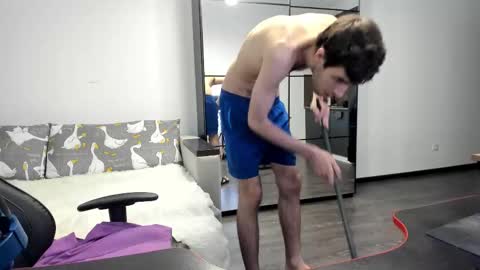 cookies_boys online show from November 18, 2025, 6:40 am