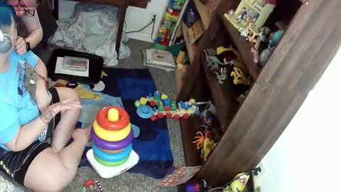 cookieswiper online show from February 24, 2025, 3:33 am