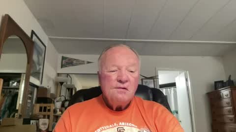 Snapshot of cookoosnest chatting on July 5, 2026, 1:29 pm cookoosnest online show from July 5, 2026, 1:29 pm