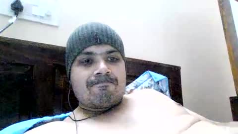 Cool Breeze09 online show from November 12, 2025, 6:19 pm