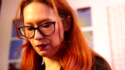 Ginger The Cringer online show from September 15, 2025, 7:08 am