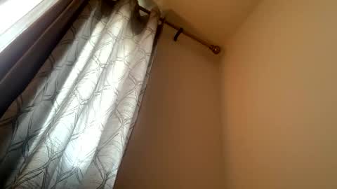 coolvibes69 online show from October 25, 2025, 4:24 pm