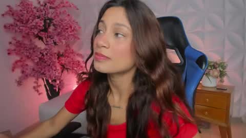 Snapshot of cora22_ chatting on November 13, 2025, 12:37 pm CORA online show from November 13, 2025, 12:37 pm